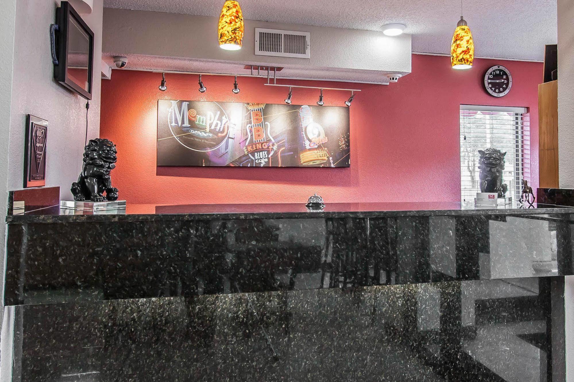 Econo Lodge Inn & Suites Memphis Exteriör bild