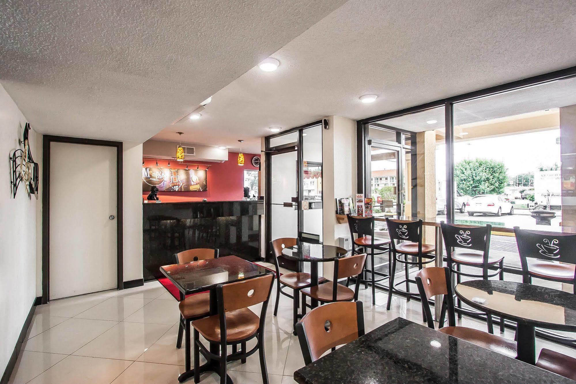 Econo Lodge Inn & Suites Memphis Exteriör bild